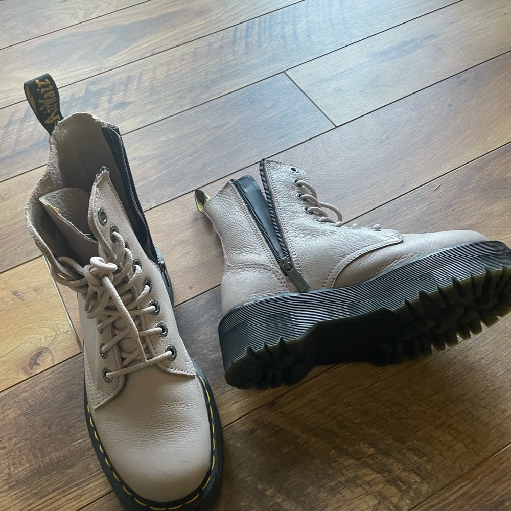 Dr. Martens Cream Combat Boots